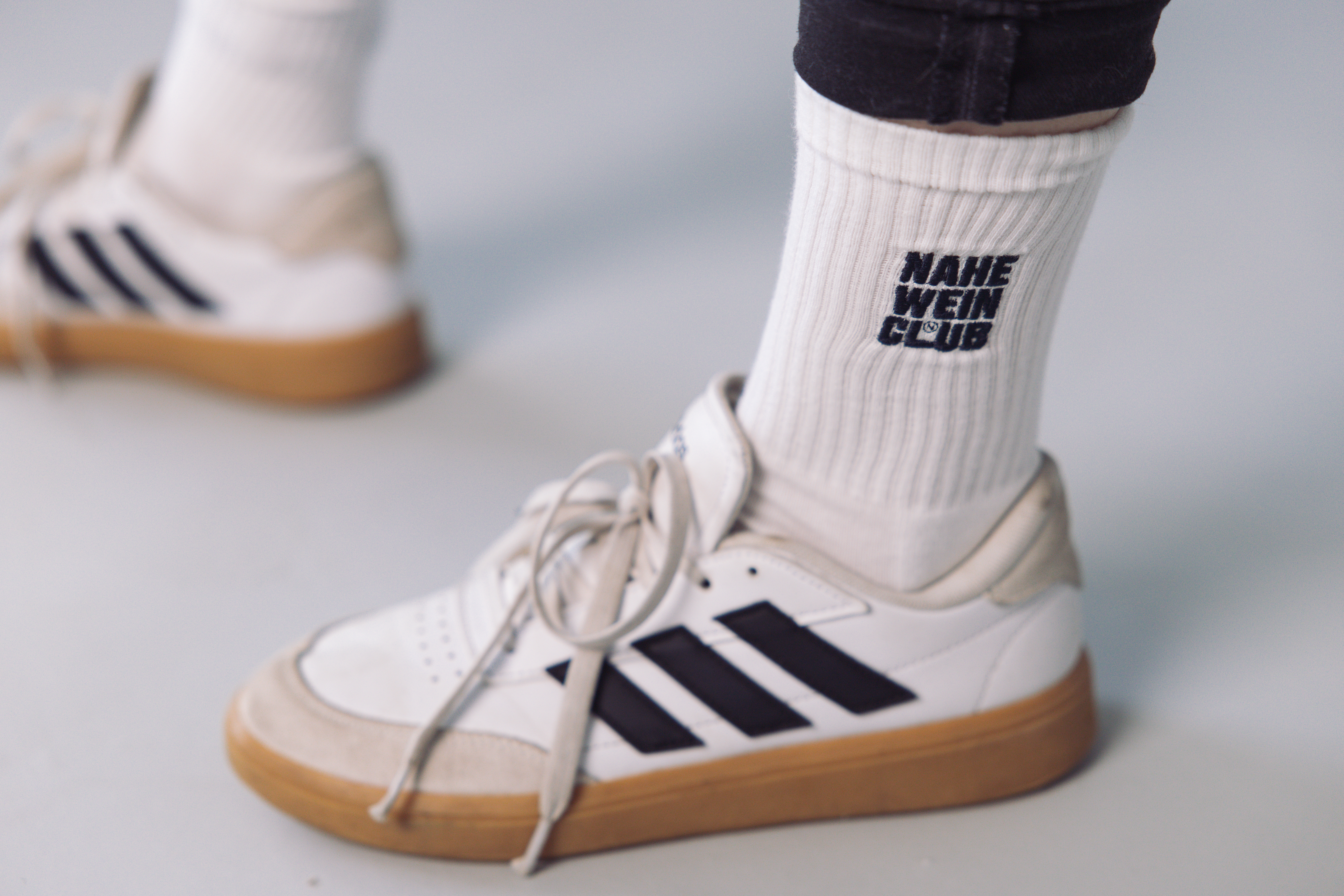 NAHEWEINCLUB - Socken