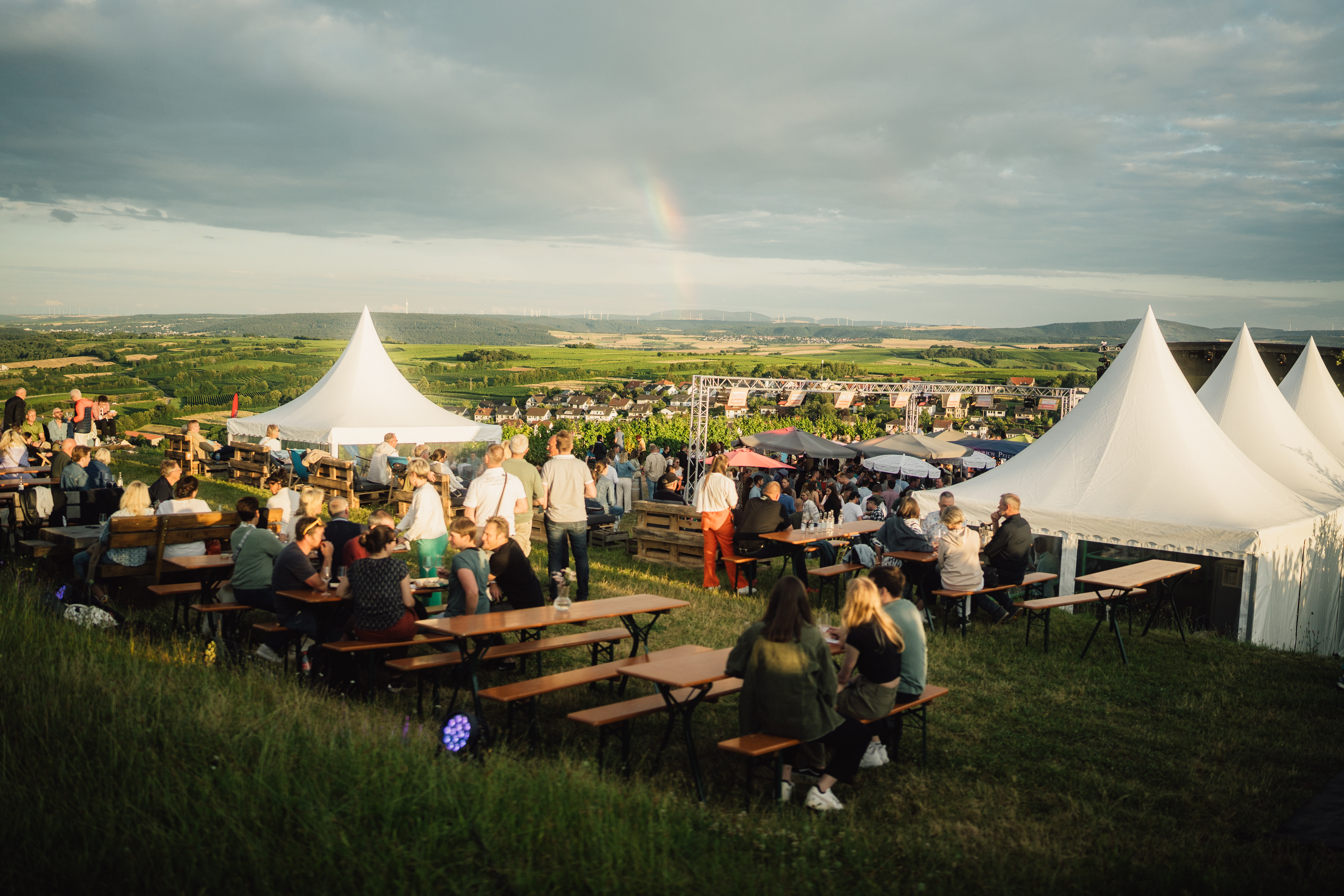 Komm näher! Rebenbeben -  EARLY BIRD TICKET 